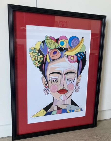 Frida Kahlo poster with wooden frame and red background passepartout